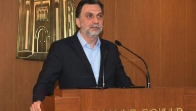 منينمة: قرار فتح الجبهات أو إغلاقها لا يزال مرتبطاً بإيران