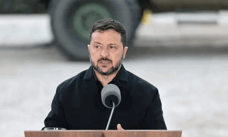 الرئيس الأوكراني: روسيا قصفت منشآت للطاقة في أوكرانيا