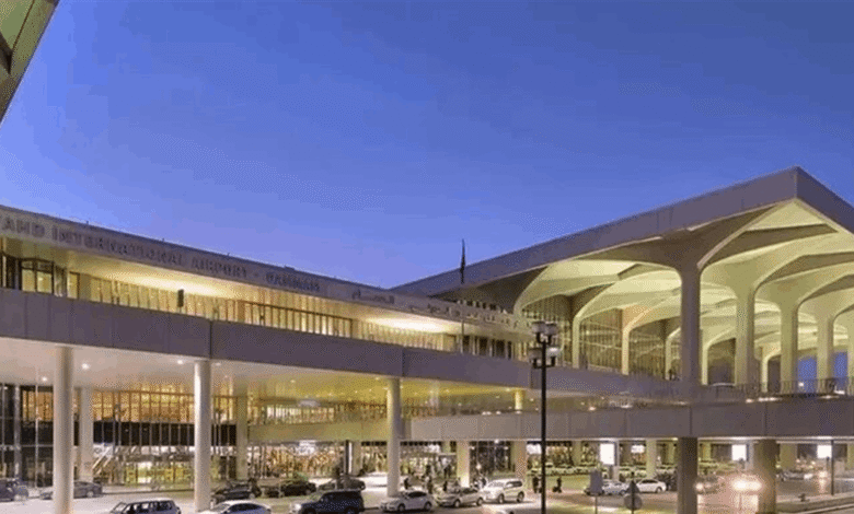 بعد تعرض مطار الملك فهد الدولي بالدمام لاعتداء... الطيران المدني السعودي: جار استكمال تقييم الأضرار