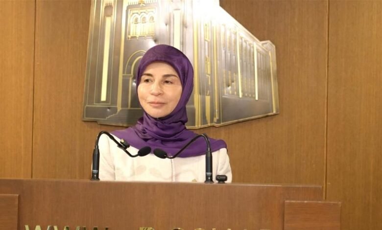 عز الدين تقدّمت باقتراح قانون لإلغاء شرط العزوبية للالتحاق بالسلك الخارجيّ