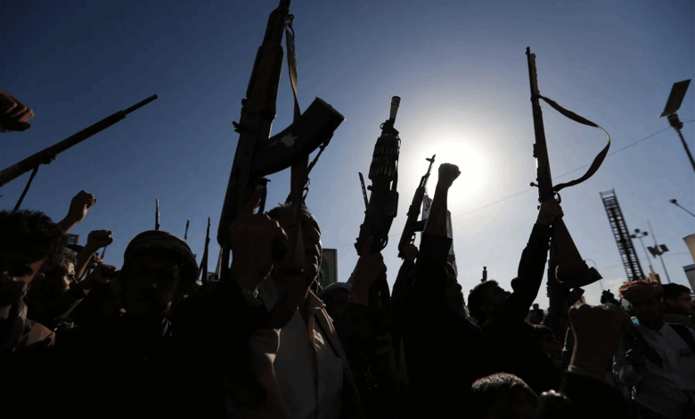 هجمات الرياض تفتح باب التصعيد... هل تنخرط واشنطن مجدداً في حرب اليمن؟