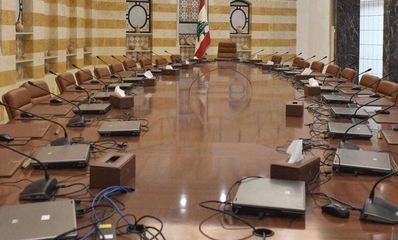 إستياء حكومي من أداء الوزيرة