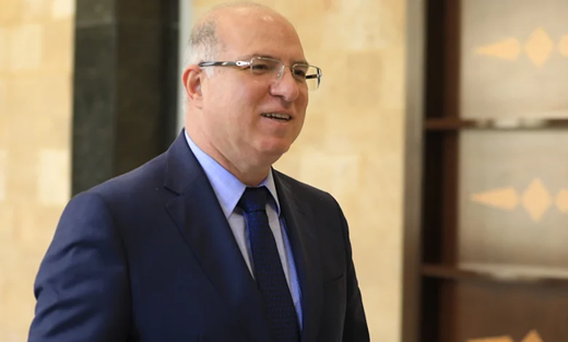 وزير العمل بحث مع نقابة أصحاب المطاعم وتجمّع العاملين في البلديات في أوضاع القطاع السياحي