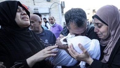 مقتل 3 فلسطينيين وإصابة آخرين بنيران وغارات إسرائيلية على غزة خلال 12 ساعة