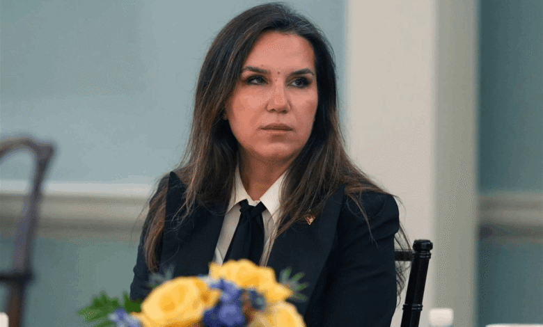 إحالة إخبار ضد السفيرة ندى معوّض إلى المدعي العام العسكري.. ما التفاصيل؟