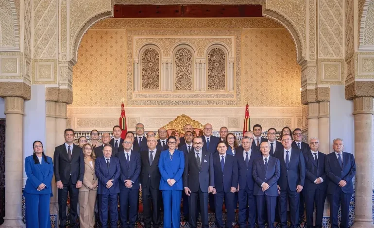 العاهل المغربي يعلن الحكومة الجديدة.. وهذه أبرز الأسماء