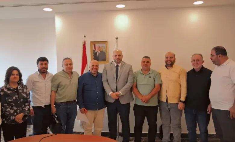 رواتب موظفي مستشفيات الجنوب.. تطمينات من وزير الصحة