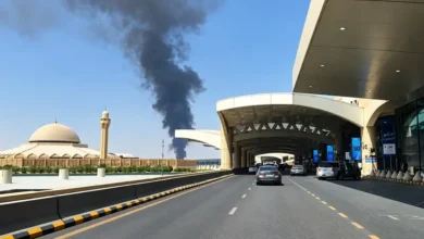 العدد ارتفع.. قتيلان و8 مصابين بالاعتداء على مطار الملك فهد في الدمام
