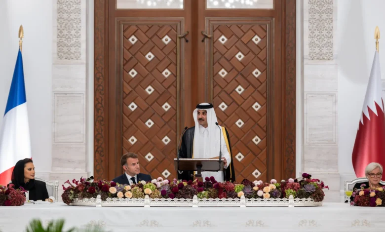 أمير قطر: مباحثاتنا مع ماكرون مثمرة وتجسد عمق العلاقات بين البلدين