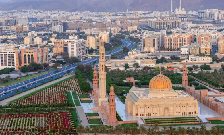 1.4 مليار دولار استثمارات جديدة... هل تراهن عُمان على السياحة؟