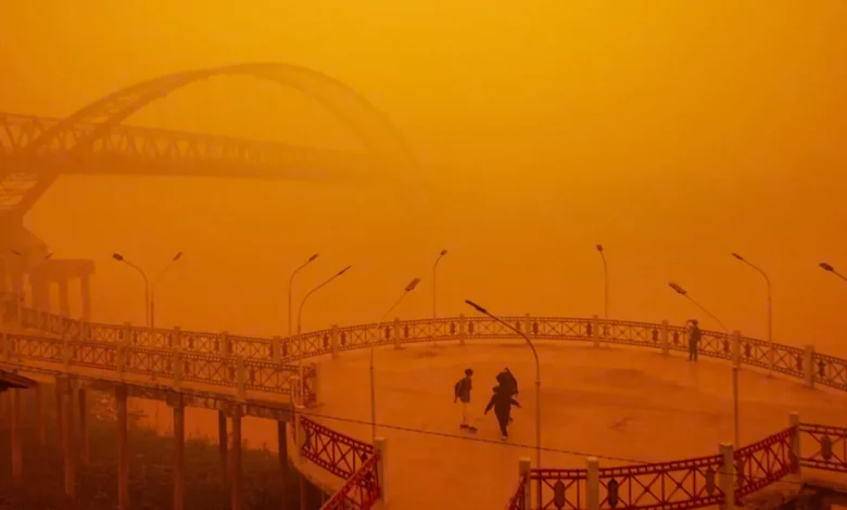 ما هي تقنية الثلج الجاف التي تلجأ إليها إندونيسيا لمواجهة دخان الحرائق؟
