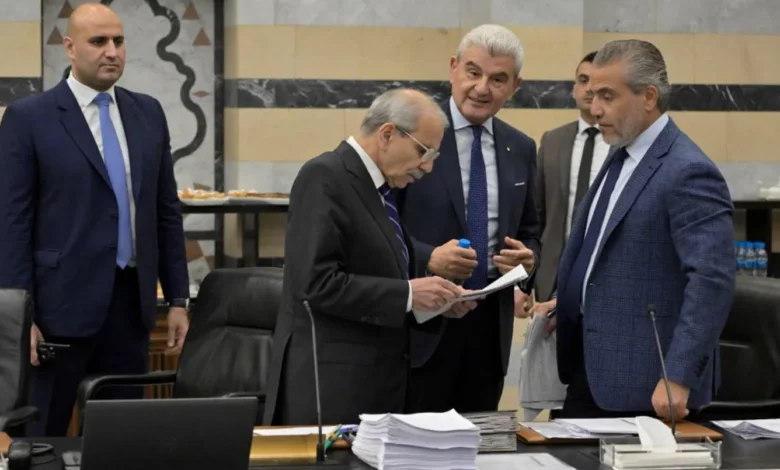 لبنان يسعى لتحويل "جولة تامبا" ديبلوماسية عسكرية... مجلس الوزراء أقرّ الموازنة وسلام اليوم إلى النبطية