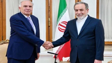 كيف يقرأ "معنيون" نتائج لقاء إرنو بعراقجي في طهران؟
