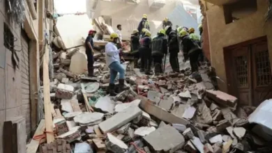 فاجعة انهيار عقار بالقاهرة.. 5 ضحايا من أسرة واحدة وفيديو يوثق