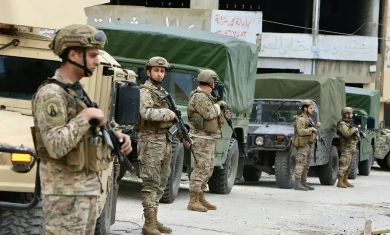 لبنان يتعهد بكشف المتورطين في شاحنة متفجرات متجهة إلى بيروت
